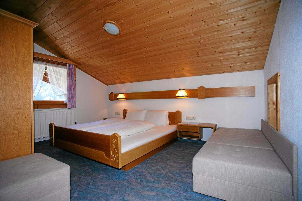 Apart Kirschner Sankt Leonhard im Pitztal Room photo